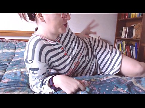 ❤️ Tóg an coileach mór dubh seo i do bhéal sclábhaí beag ❤️ Super sex linn ﹏